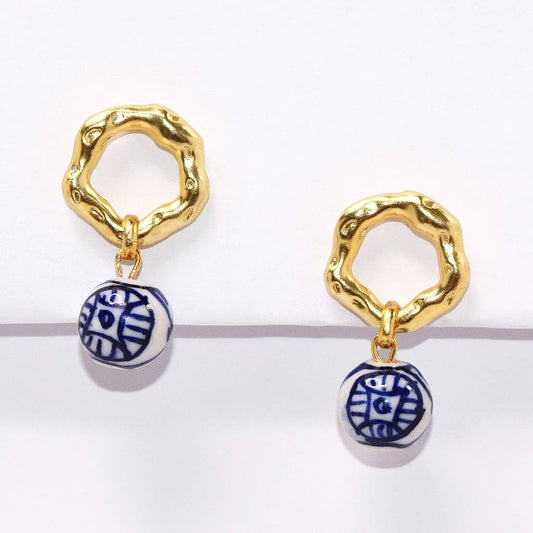 Openwork stud with bead drop
