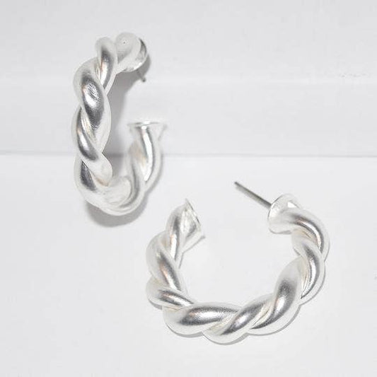 Twisted Braid Hoop